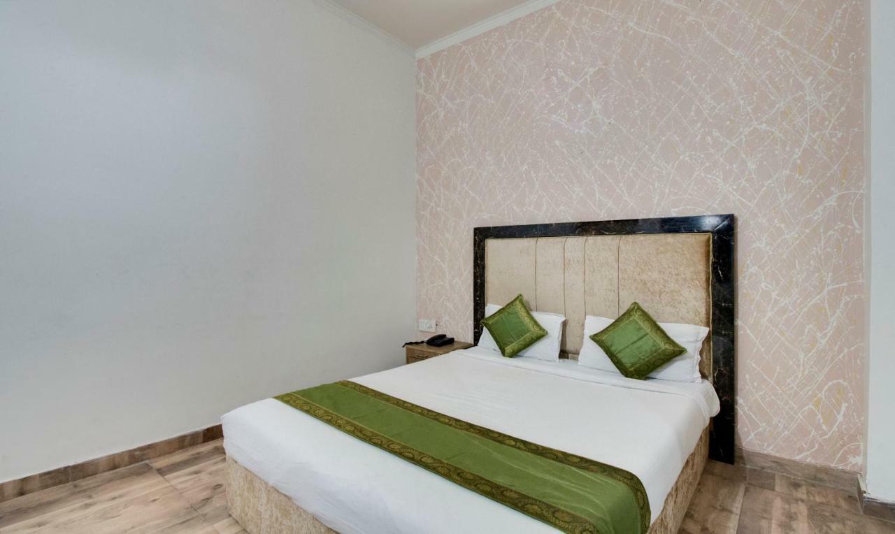 Itsy By Treebo - Royale Inn Meerut Eksteriør bilde